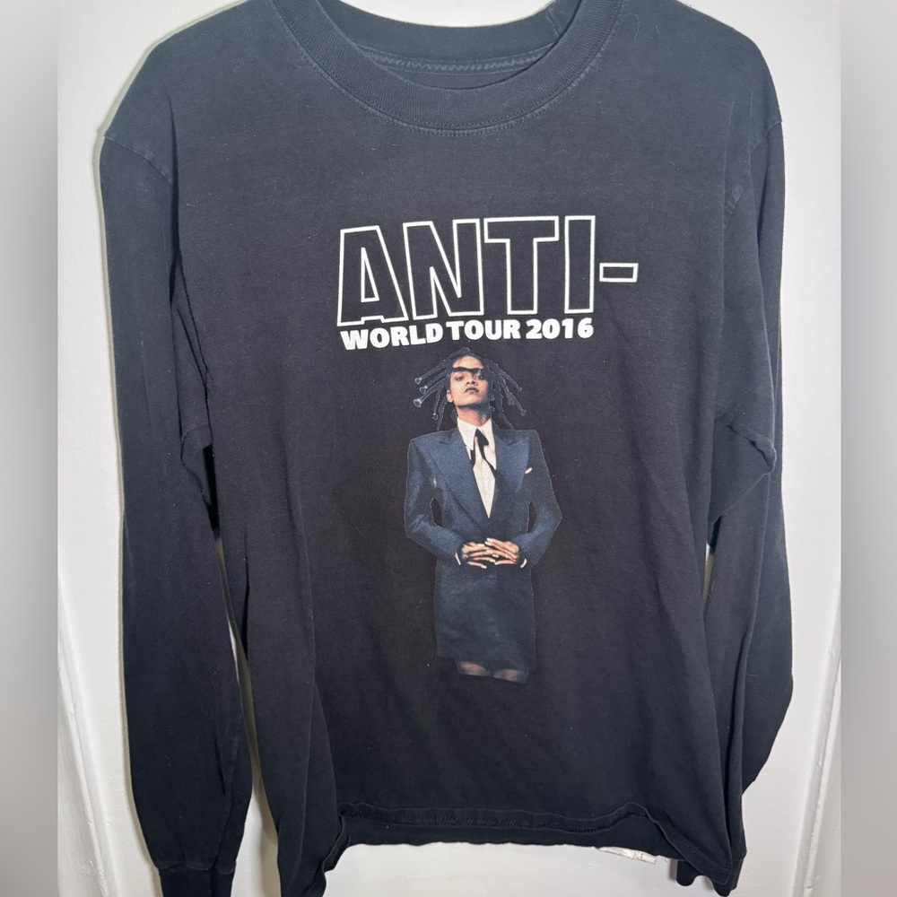 Rihanna Anti World Tour 2016 Long Sleeve Shirt
